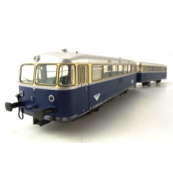 Märklin H0 - 39981 - Schienenbus Reihe 5081 mit Steuerwagen Reihe 6581 der ÖBB
