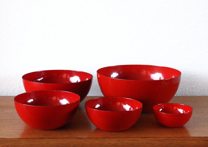 Kaj Franck for Finel Arabia - complete set of enamel bowls