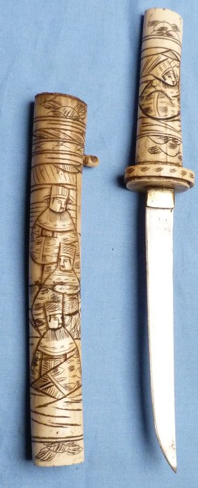 Original Late-19th Century Japanese Carved Bone Tanto Knife Dagger and Scabbard