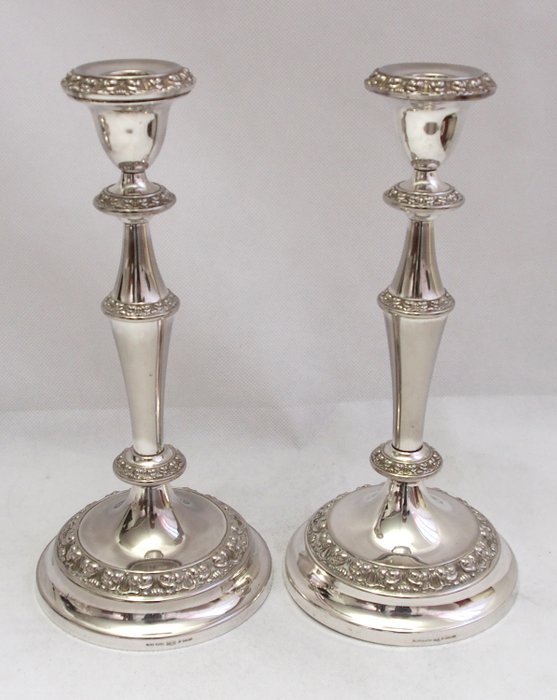 Vintage Silver Plated Candlesticks Ianthe Of England