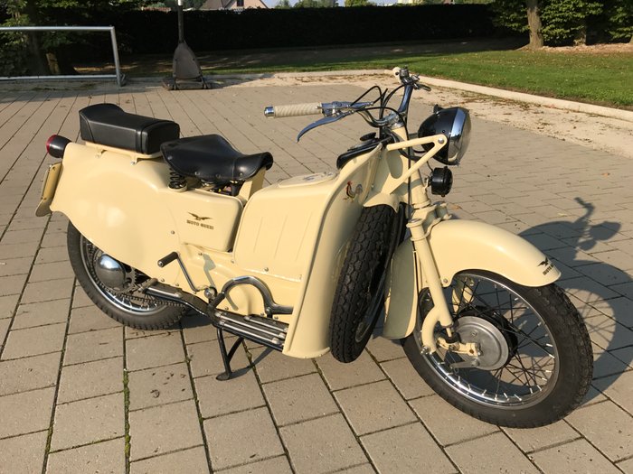 Moto Guzzi - Galletto - 160 cc - 1951