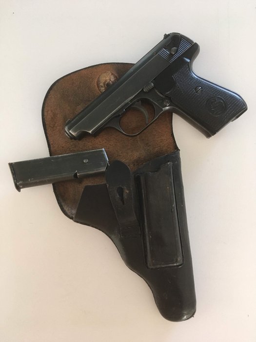 WW2 Sauer 38H pistol & Holster