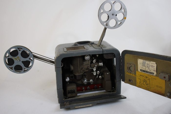 Bell & Howell - Model 631 - 16mm projector
