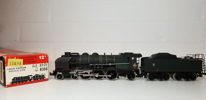 Jouef H0 - 8255 - Dampflokomotive mit Tender - Pacific 231 K 82 - SNCF