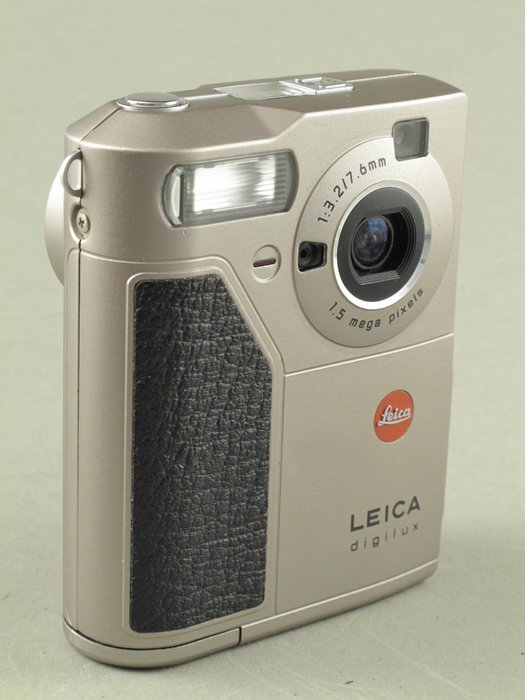 Leica Digilux, Leica's first digital camera, 1998