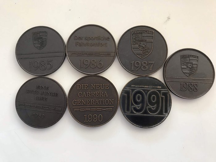 Decorative object - Porsche Christophorus coins calendar coin - 1985-1991 (7 items)