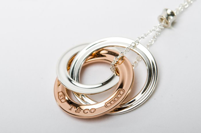 tiffany interlocking pendant