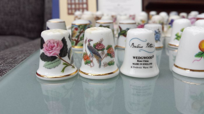Collection Of 123 Exclusive Thimbles Porcelain Catawiki