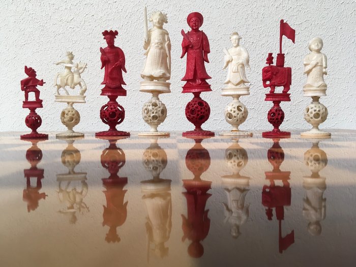 Jogo de xadrez de marfim antigo - Marfim