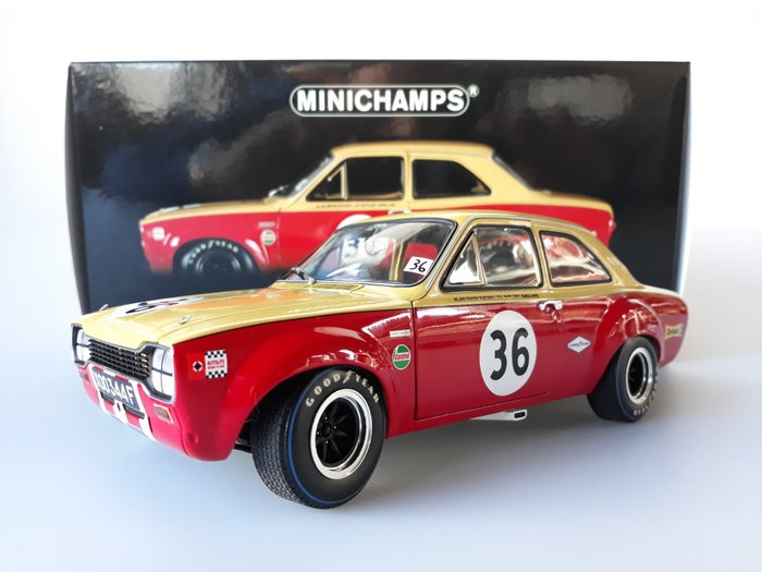 MiniChamps - 1:18 - Ford Escort I TC Alan Mann Racing GP der TW 1968 - 加德纳/格勒姆