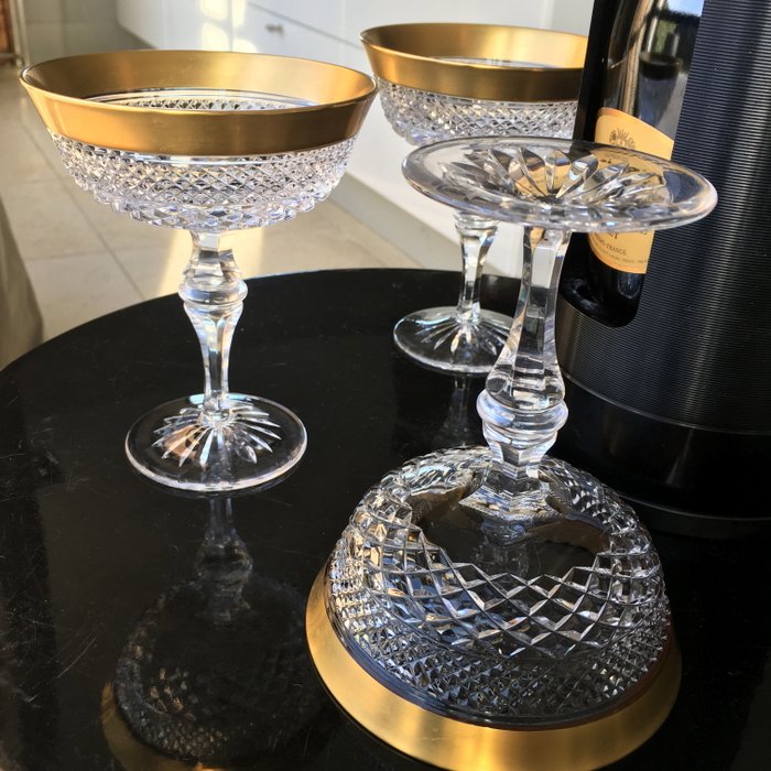 Klokotschnik - 6 champagne coupes, gold rim - Set of 6 - 30% Lead crystal