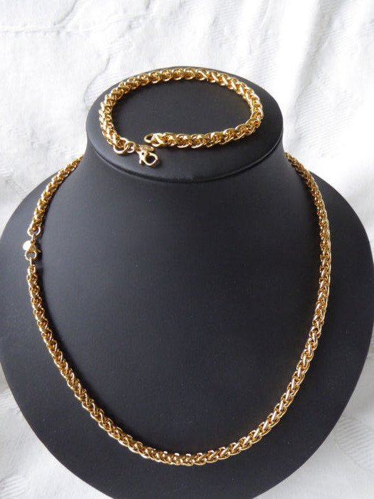 ©MONET - Necklace and bracelet or long necklace - 22 kt yellow gold plated - 61 and 20 cm