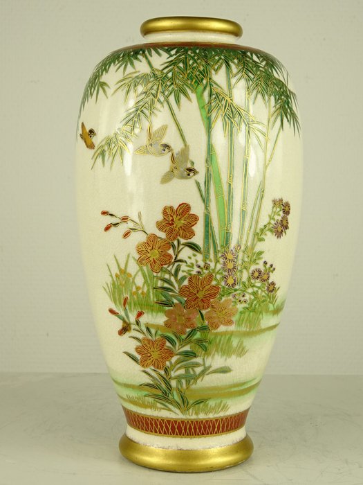 Satsuma vase decorated with bamboo, flowers, grasses and sparrows - Marked 'Soko China Satsuma Hand-Painted' - Japan - ca. 1950s