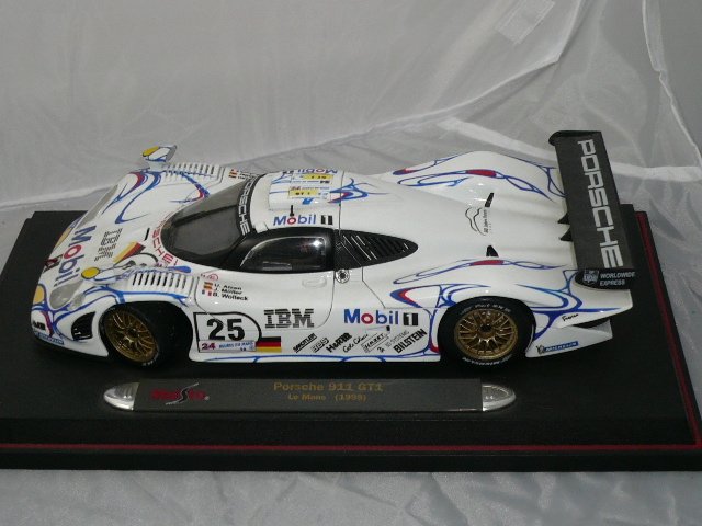 Maisto - 1:18 - Porsche 911 GT1 Le Mans 1998