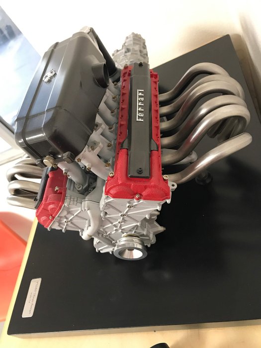 De Agostini - 1:4 - V12 Ferrari Enzo Engine