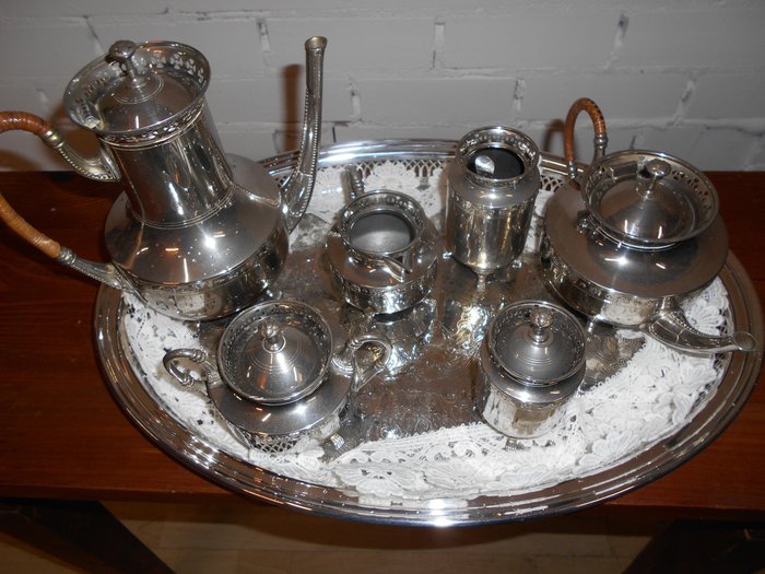 Daalderop KMD - koffie en thee servies - Complete collectie van 7 - Verzilverd