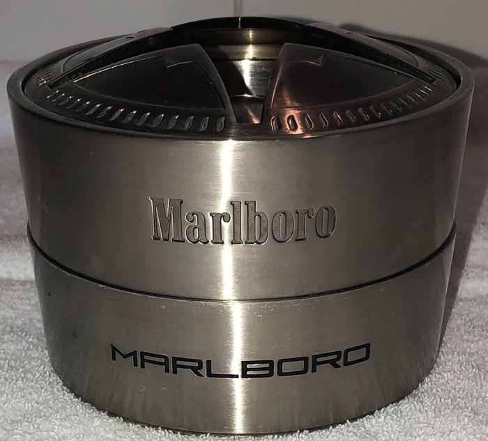 Marlboro Collector - 烟灰缸 - 对 2 - 钢材（不锈钢）