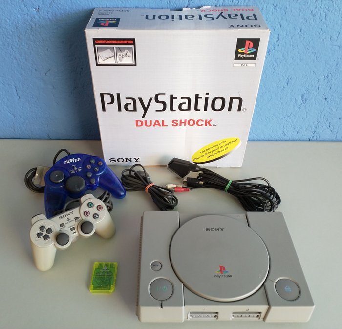 SONY PlayStation SCPH-7502 PAL