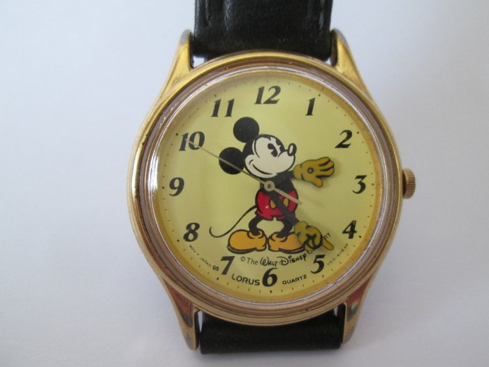 Walt Disney - Lorus Mickey Mouse watch(1990)
