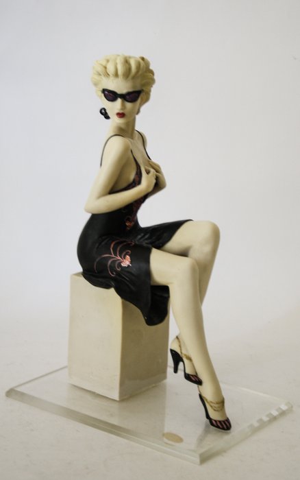Emilio Casarotto - Sculpture - Figure of a woman