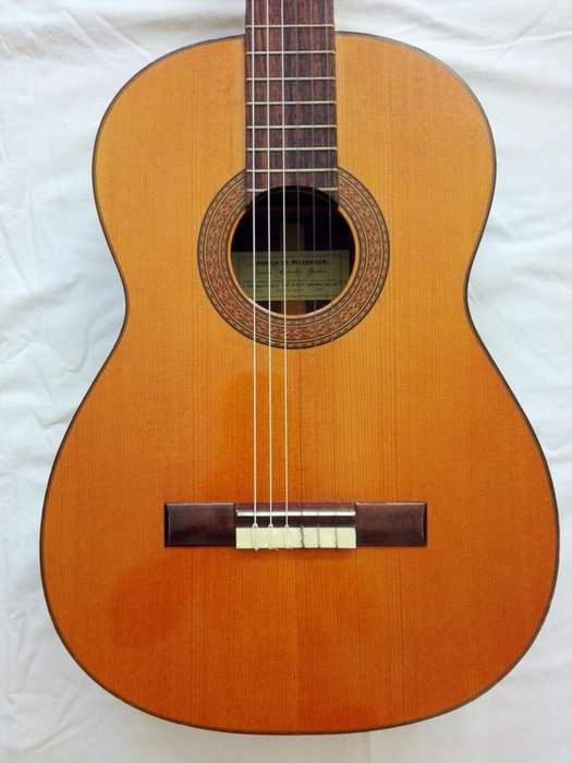 Vicente Sanchis Badia guitar, 70s