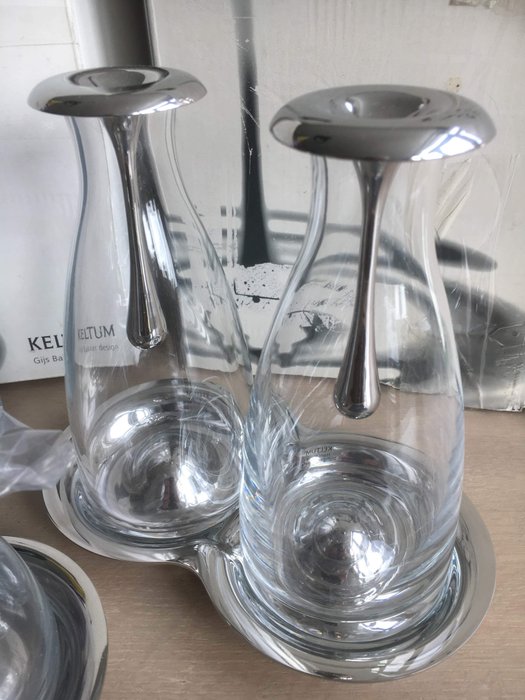 Keltum ~ Flow Tablewear Oil and Vinegar Set Stainless Steel ~ NEW 