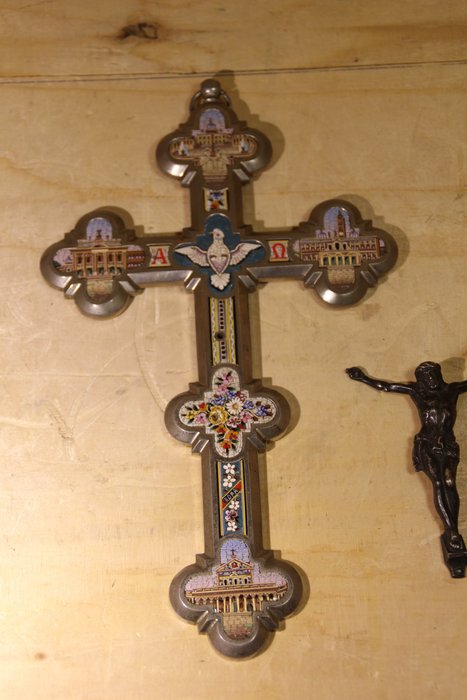 Josef Anton Stocker Micro mosaic Crucifix - Composite