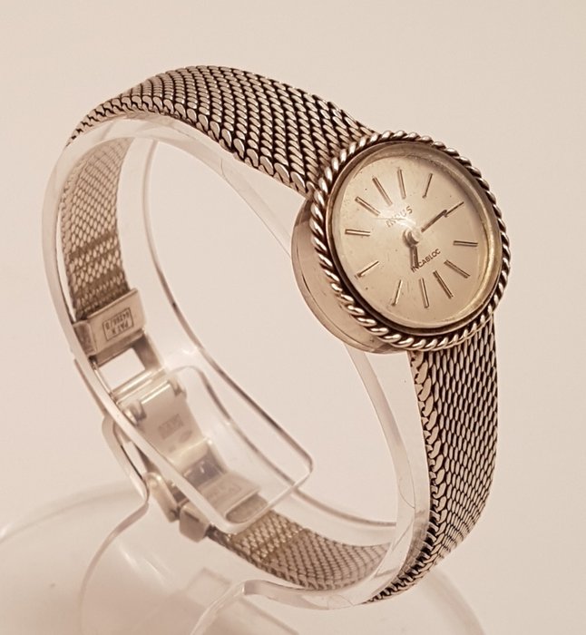 Vintage silver mechanical women's watch