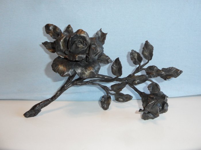 Van Boeckel Lodewijk - Group rose branch - rozen - forged steel - Art Nouveau
