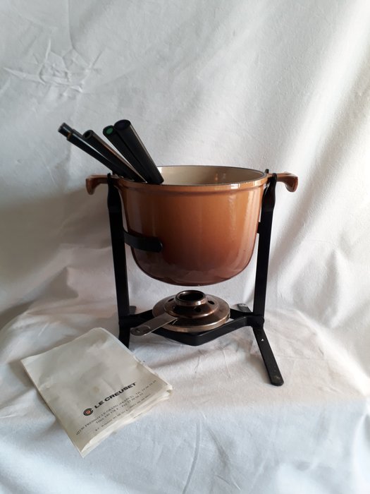 Enzo Mari - Le Creuset - fondue potten från le creuset - 1 - geemaillerat gjutjärn