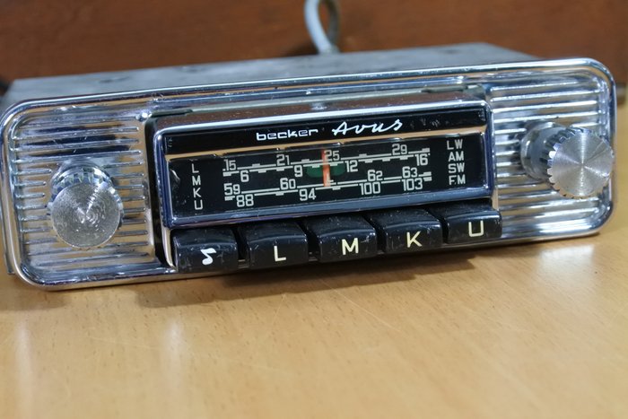 經典汽車收音機 - Becker Avus LMKU (F) - 1969 
