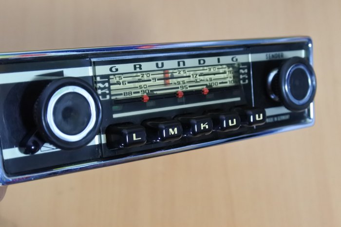 Klassisk bilradio - Grundig WK4502 LMKU - 1969-1973 