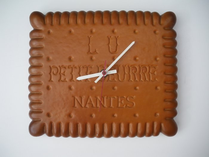 LU pouco manteiga Nantes relógio de parede pêndulo - 1 - Plástico
