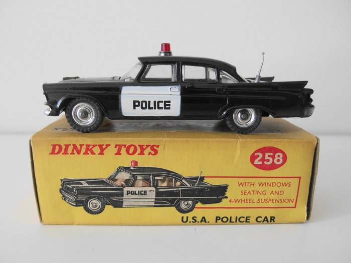 Dinky Toys - 1:43 - 258 Dodge Royal sedan USA Police car 