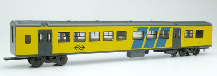 Spoorcuriosa H0 - SGM - Sprinter intermediate coach 2845 - NS