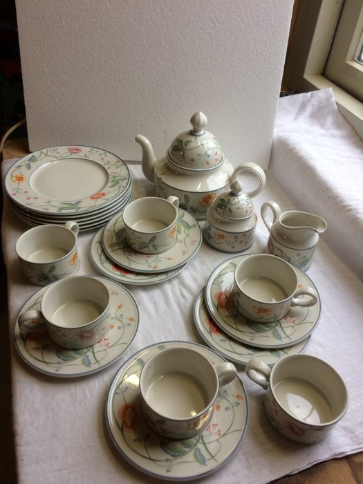 Villeroy&Boch - Tea service for 6 'Albertina' - Porcelain