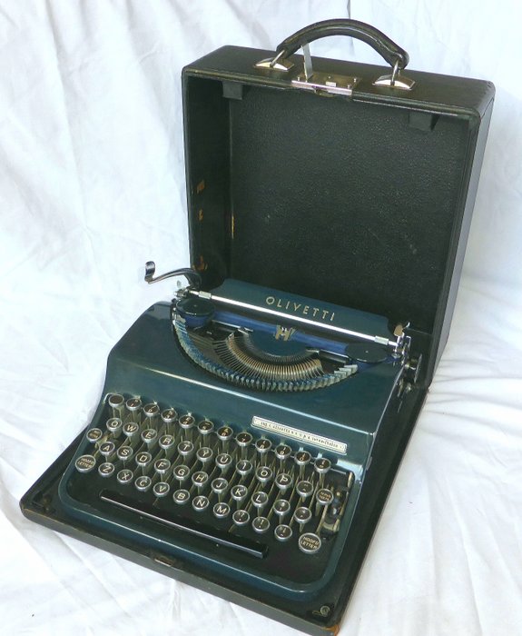 Vintage - Olivetti - MP1 Invicta - Typewriter