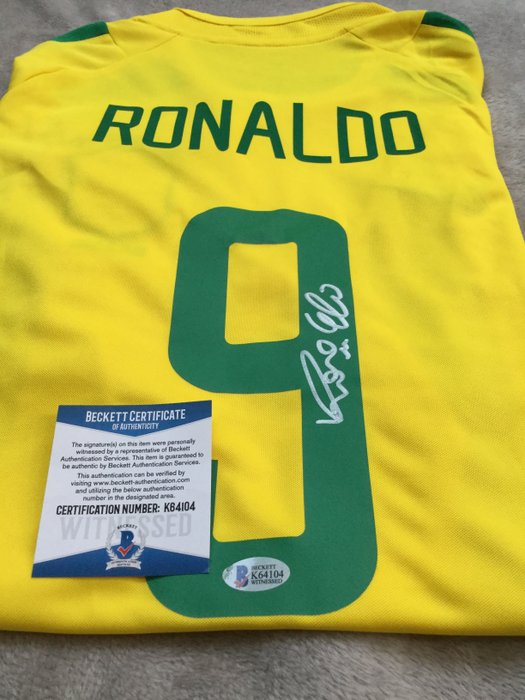 ronaldo nazario jersey number
