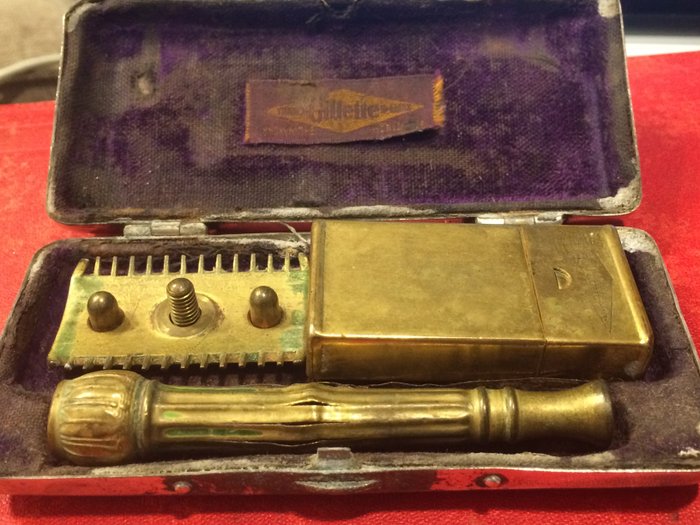 Old Gillette razor for collector - Brass