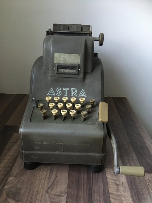Years' 20 cash register Astra - 1