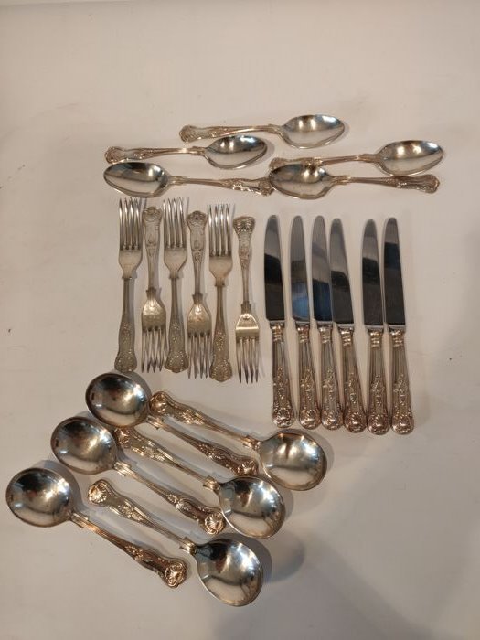Kings Design EPNS A1 Sheffield England cutlery set - Silverplate