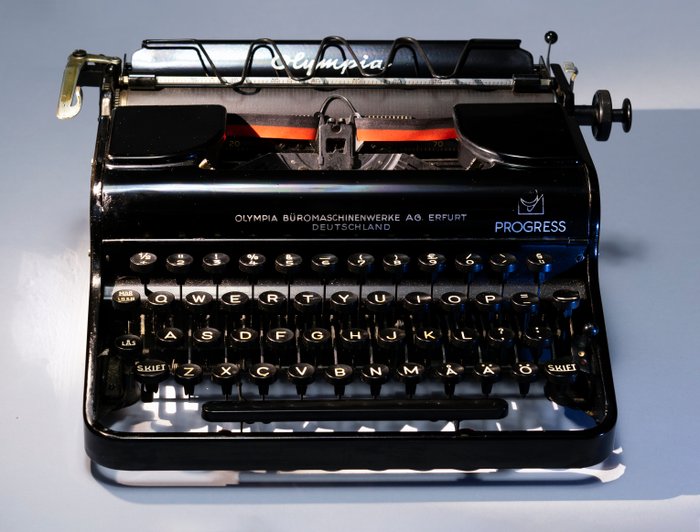 Olympia Progress - Made in Germany 1944 - Typewriter