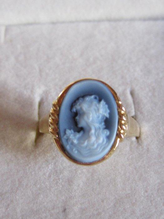 Ring - Gold - Blue cameo