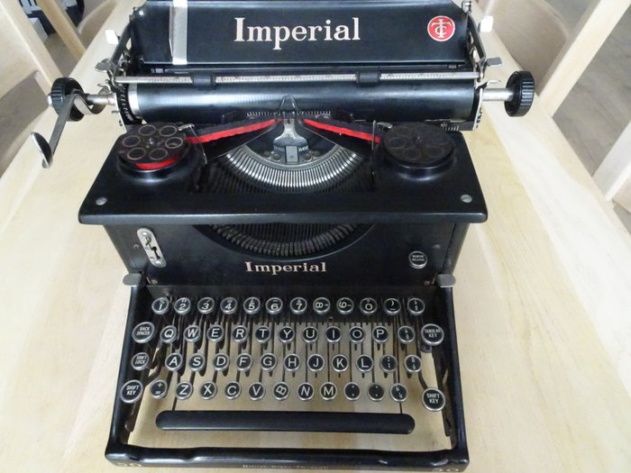 Imperial 50 - 打字機