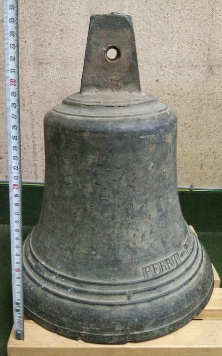 Μεγάλο και βαρύ μπρούτζινο κουδούνι - 19th century