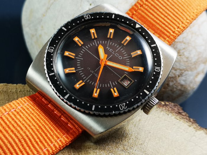NELCO - Big Diver Watch - EB 8800 - Men - 1970-1979
