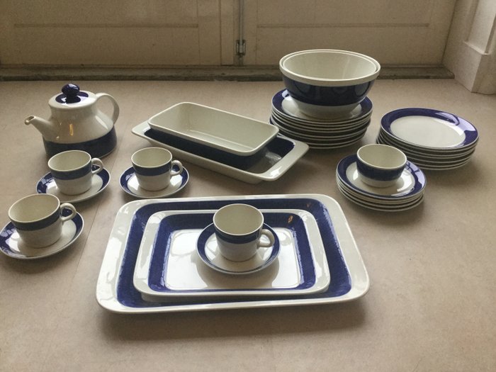 Hertha Bengtson - Rörstrand - Koka Bla tableware - Porcelain