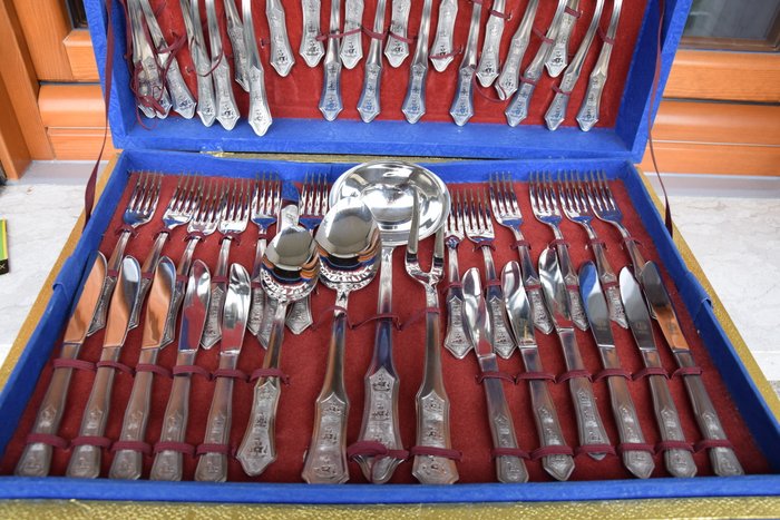 Mori, Brescia - Vintage cutlery set - 12 people cutlery set consisting of 75 pieces - Steel (stainless)