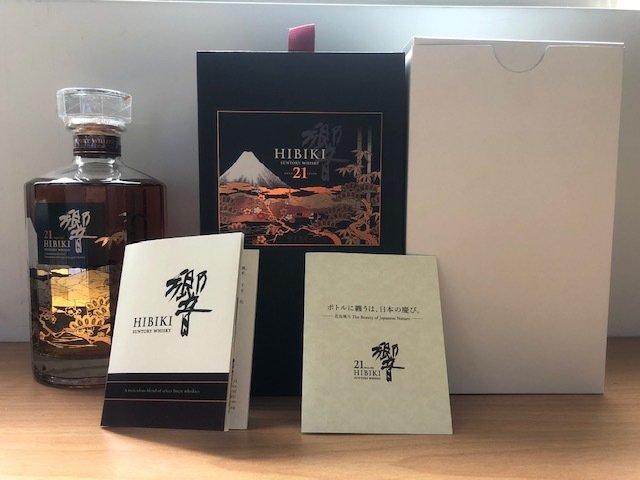 Hibiki 21 Year Old Mount Fuji Limited Edition only available in Japan