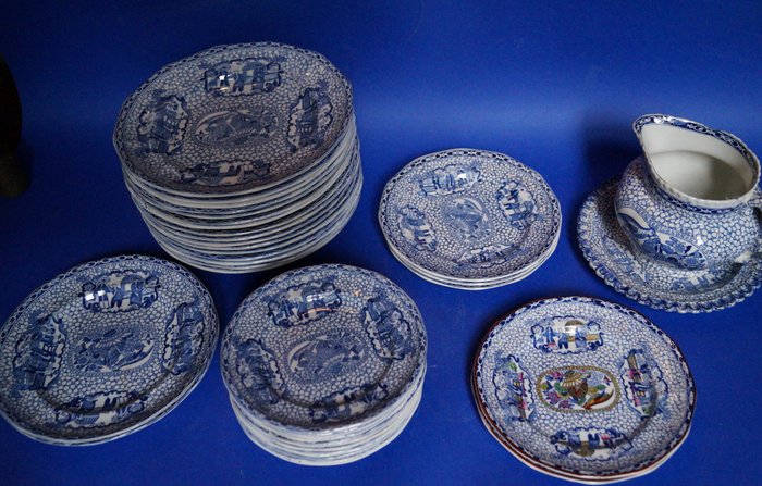 William Adams - pratos, pratos e um jarro - 37 - Porcelana
